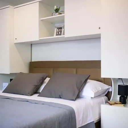 Apartment Studio Zlata *